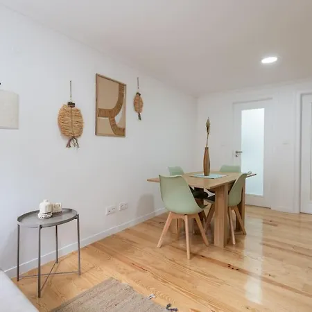 Cozy Bohemian Flat - Mint * Лісабон